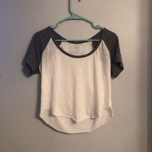 Cropped short sleeve baseball t-shirt